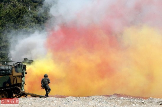 韩国金海市军方驻地爆炸事件